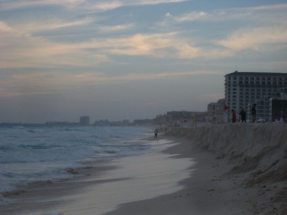 cancun-erosion