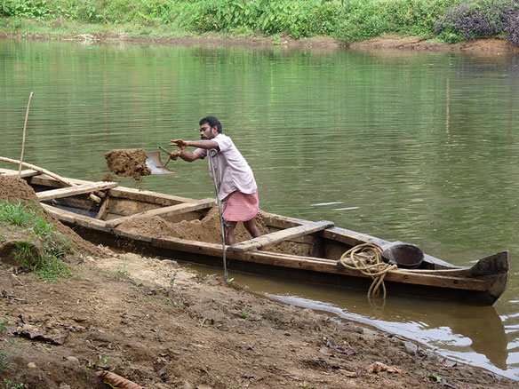 sand-mining-india