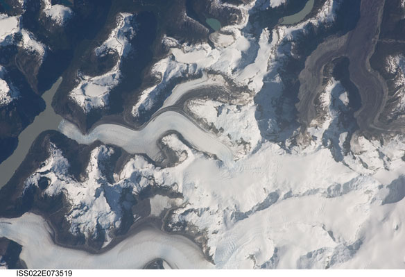 gualas-glacier-nasa