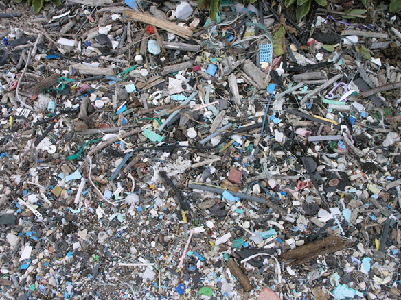 plastic-pollution-debris