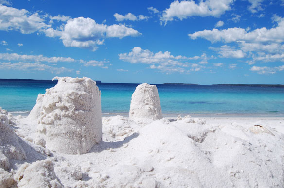 white-sand-hyams-beach