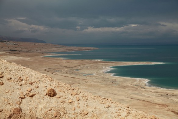 dead-sea-israel-coastline