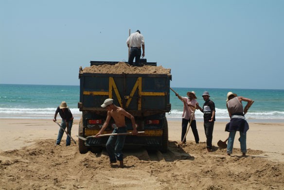 sand-mining-coastal-care