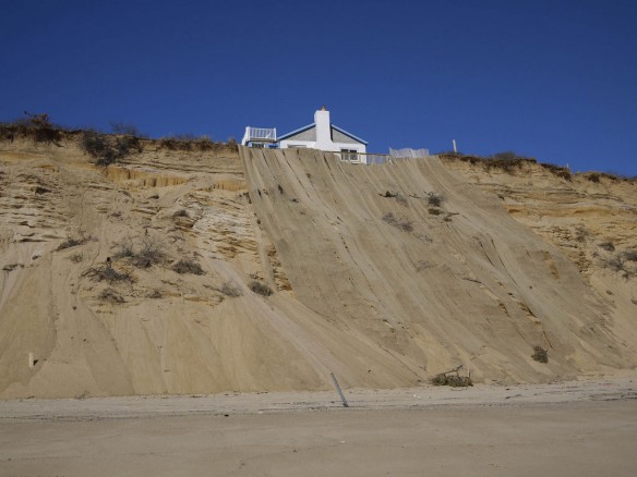 wellfleet-cape-cod-erosion