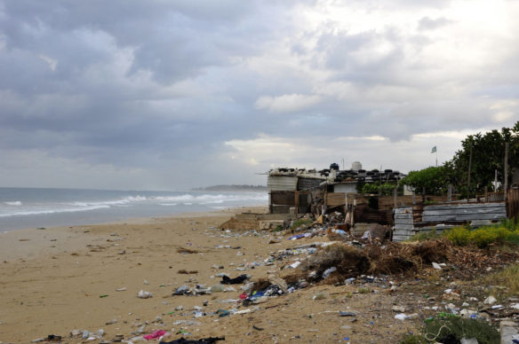 lebanon-beach-pollution